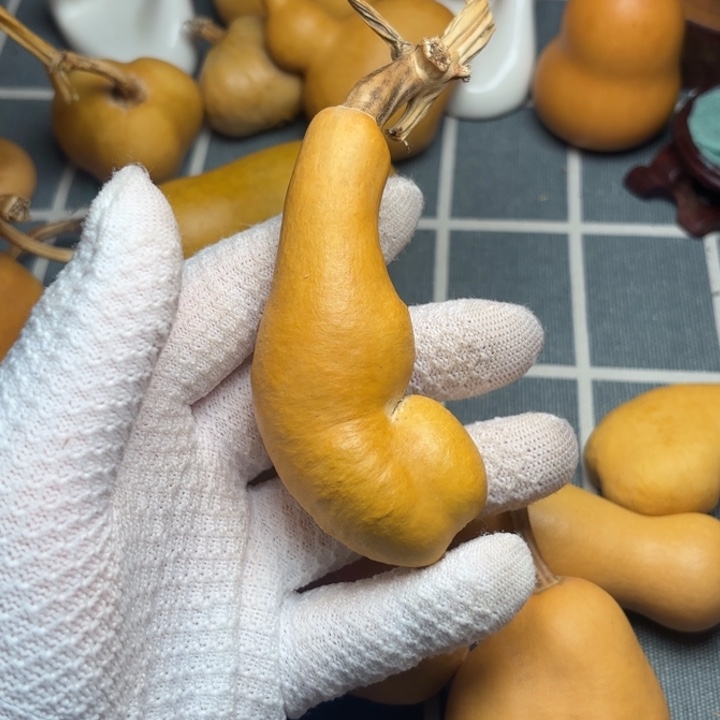 三***泰风裂色差葫芦666666