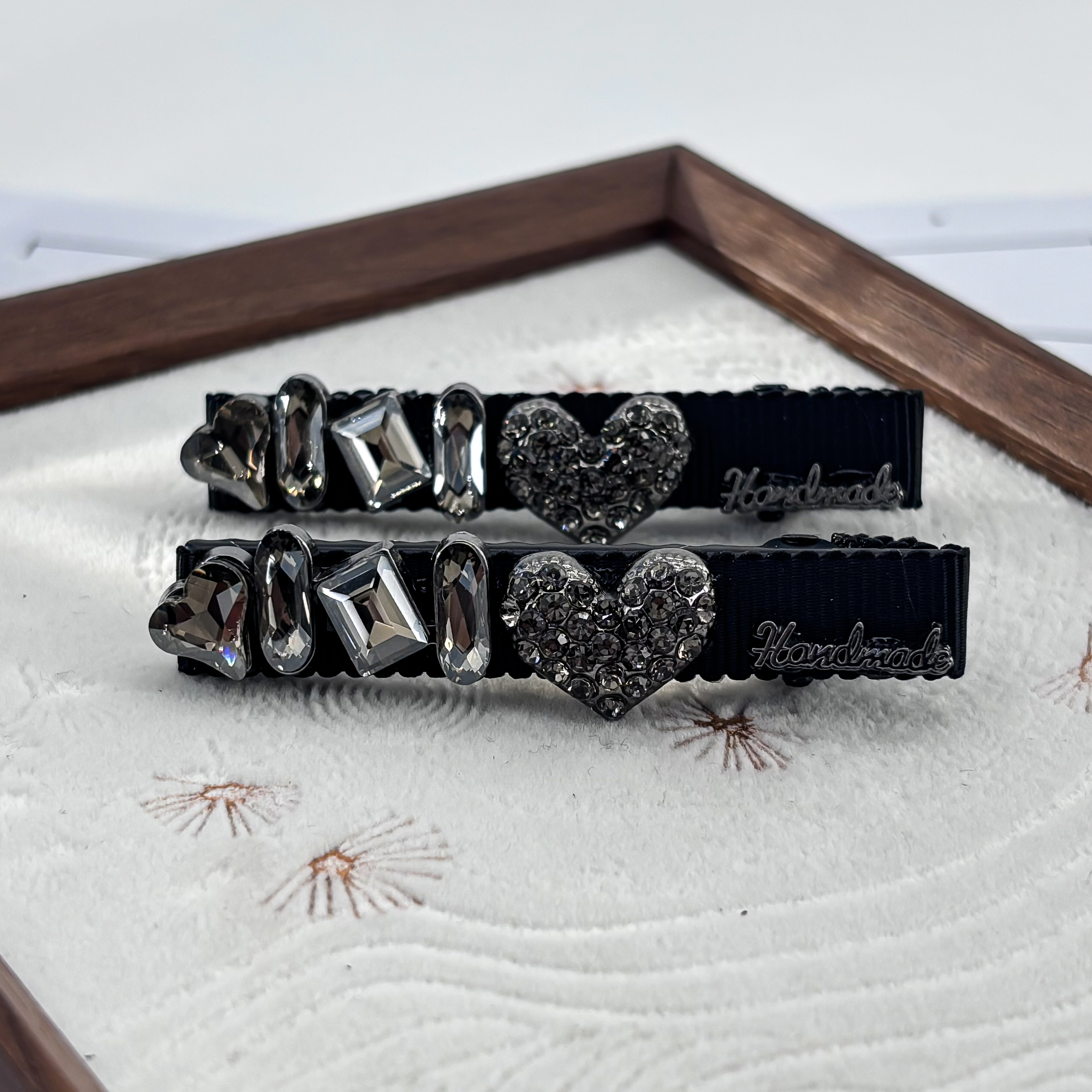 4004满钻爱心对夹 6.2CM