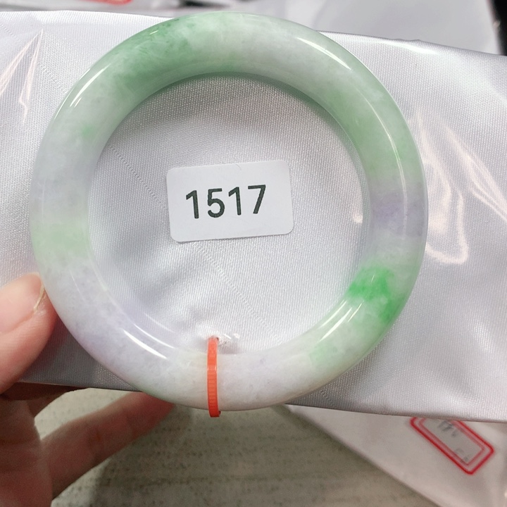 翡翠手镯未镶嵌天然翡翠手镯02