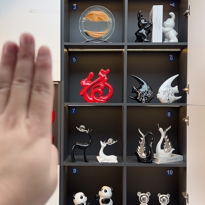 陶瓷雯雯美女三个摆件