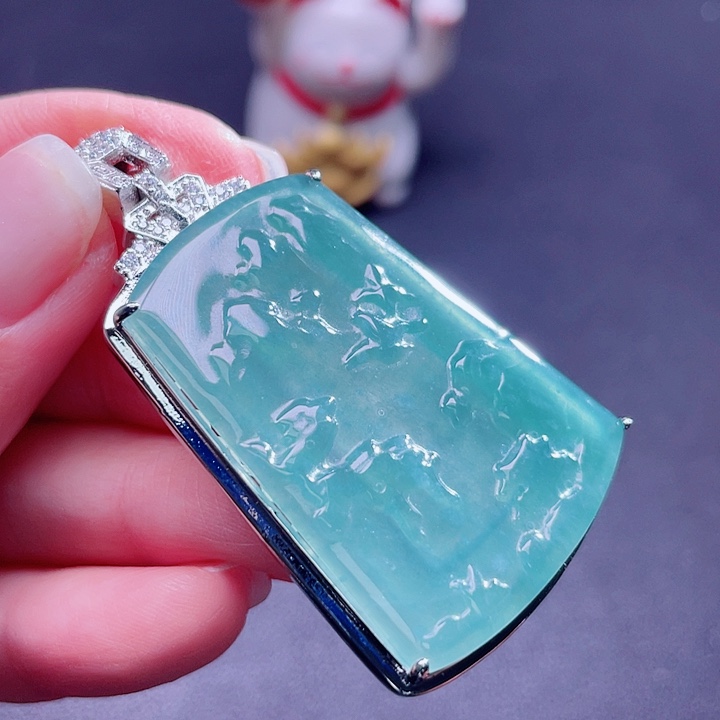 翡翠吊坠(不含链)未镶嵌