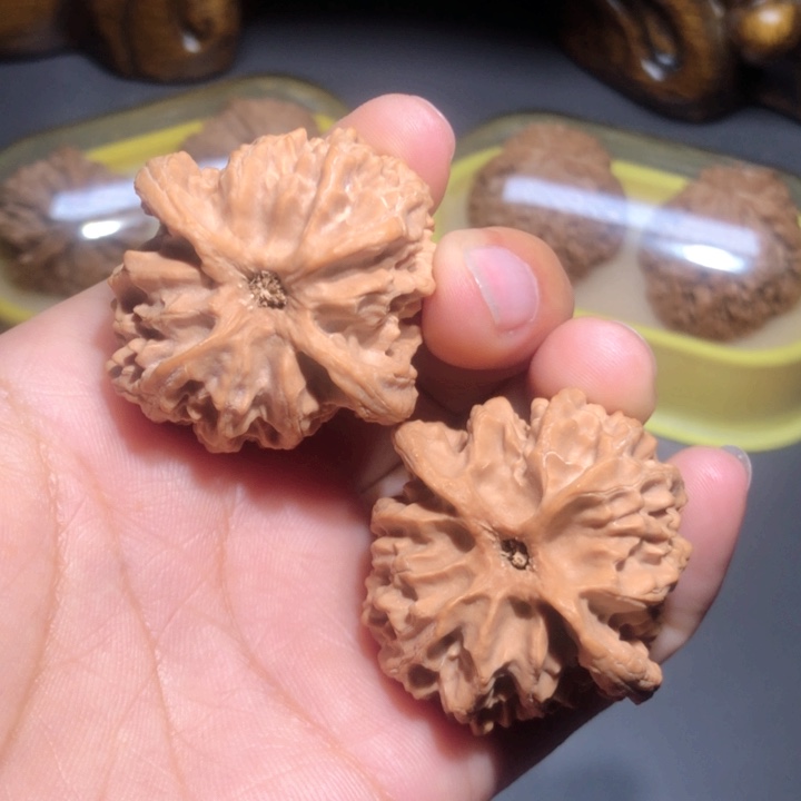 文玩核桃把件40苹果园