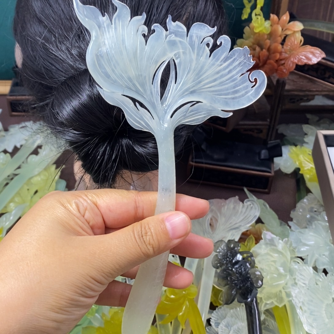 蛇纹石玉未镶嵌发饰