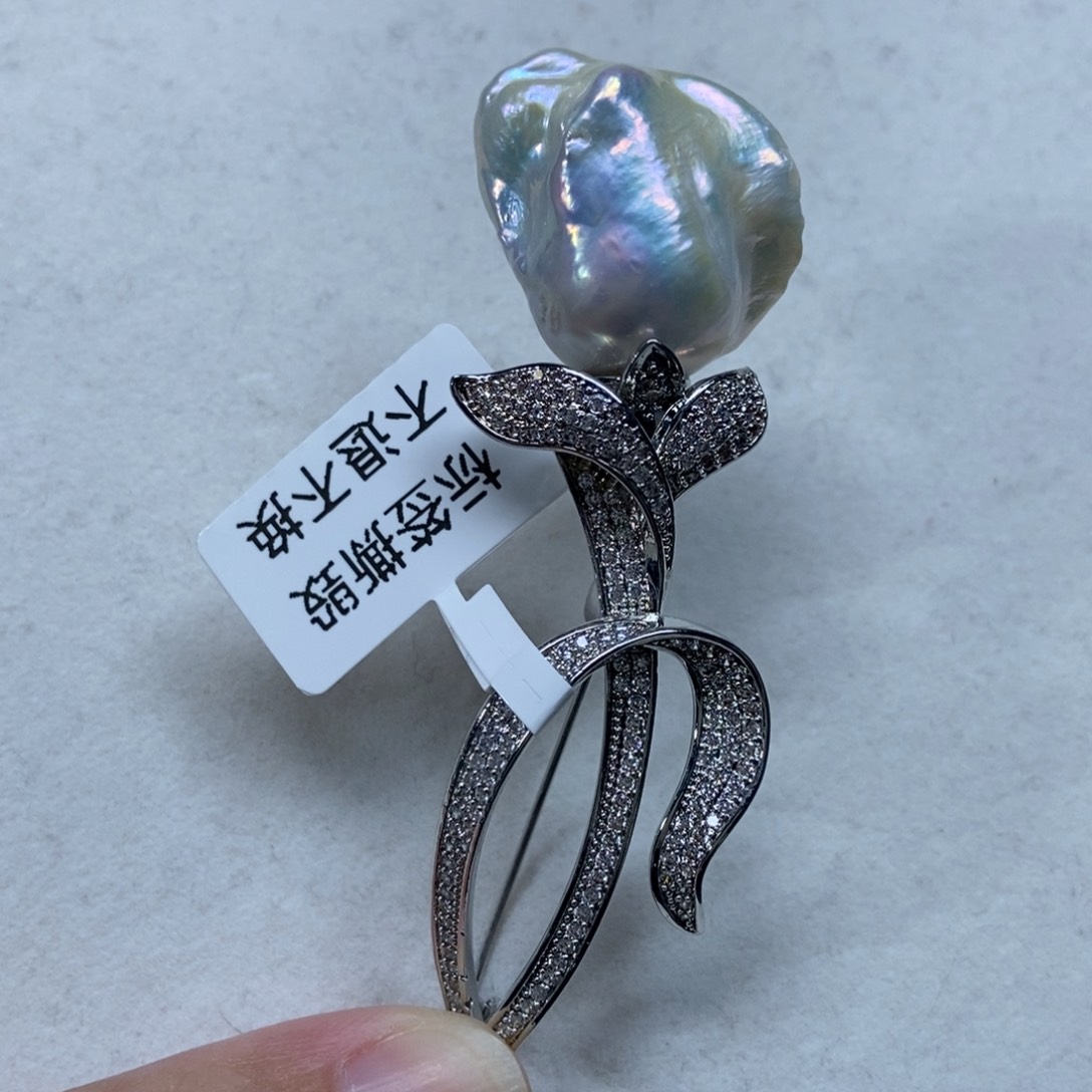 淡水珍珠胸针合金特价193