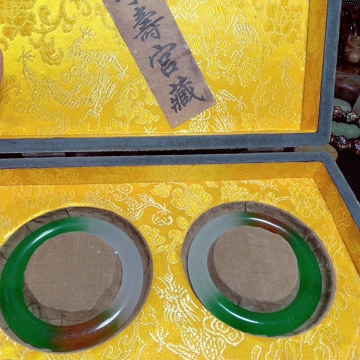 滴血莲花菩提吊坠