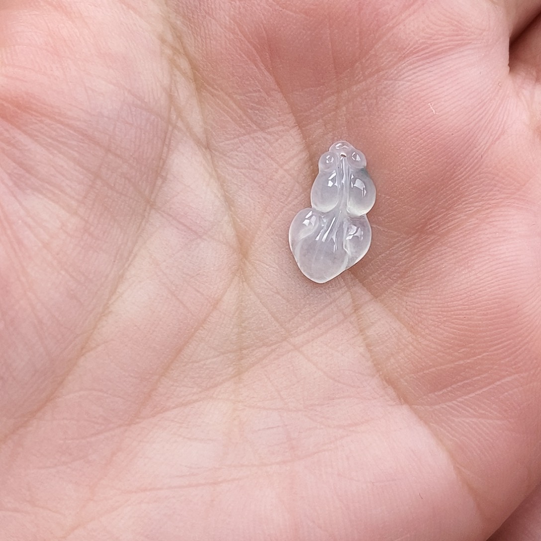 翡翠颈饰18K金镶嵌金鱼