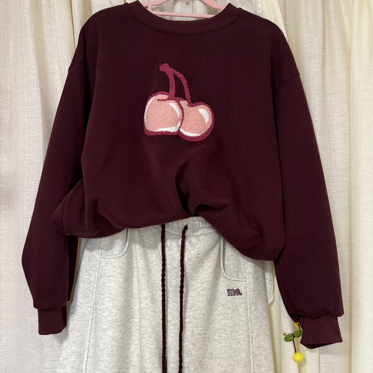 eRume圆领加绒厚款长袖刺绣卫衣百搭秋冬加厚圆领