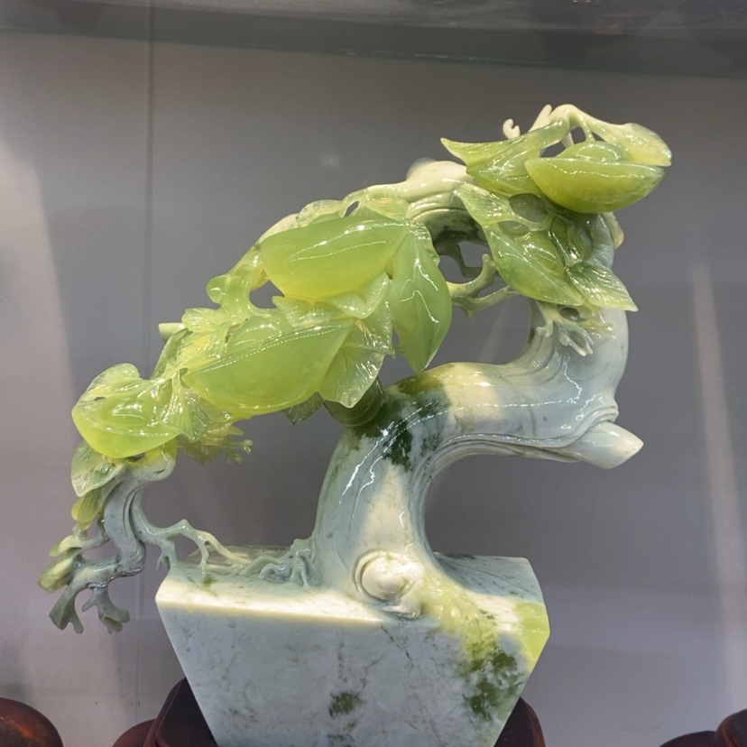 【闪购商品】蛇纹石玉（覆膜）珠宝奇石未镶嵌