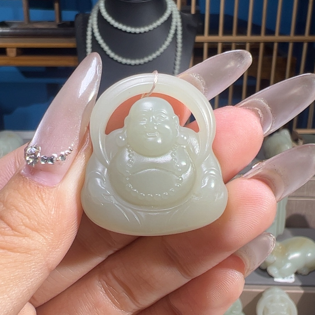 和田玉（糖玉）未镶嵌颈饰