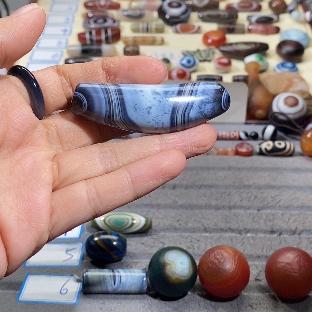 左***叶玛瑙/玉髓合金颈饰