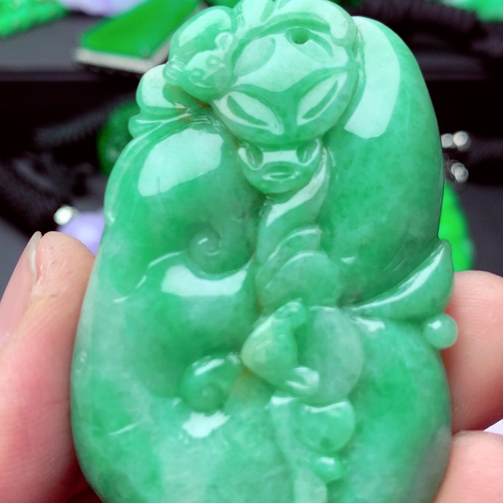 翡翠未镶嵌吊坠(不含链)