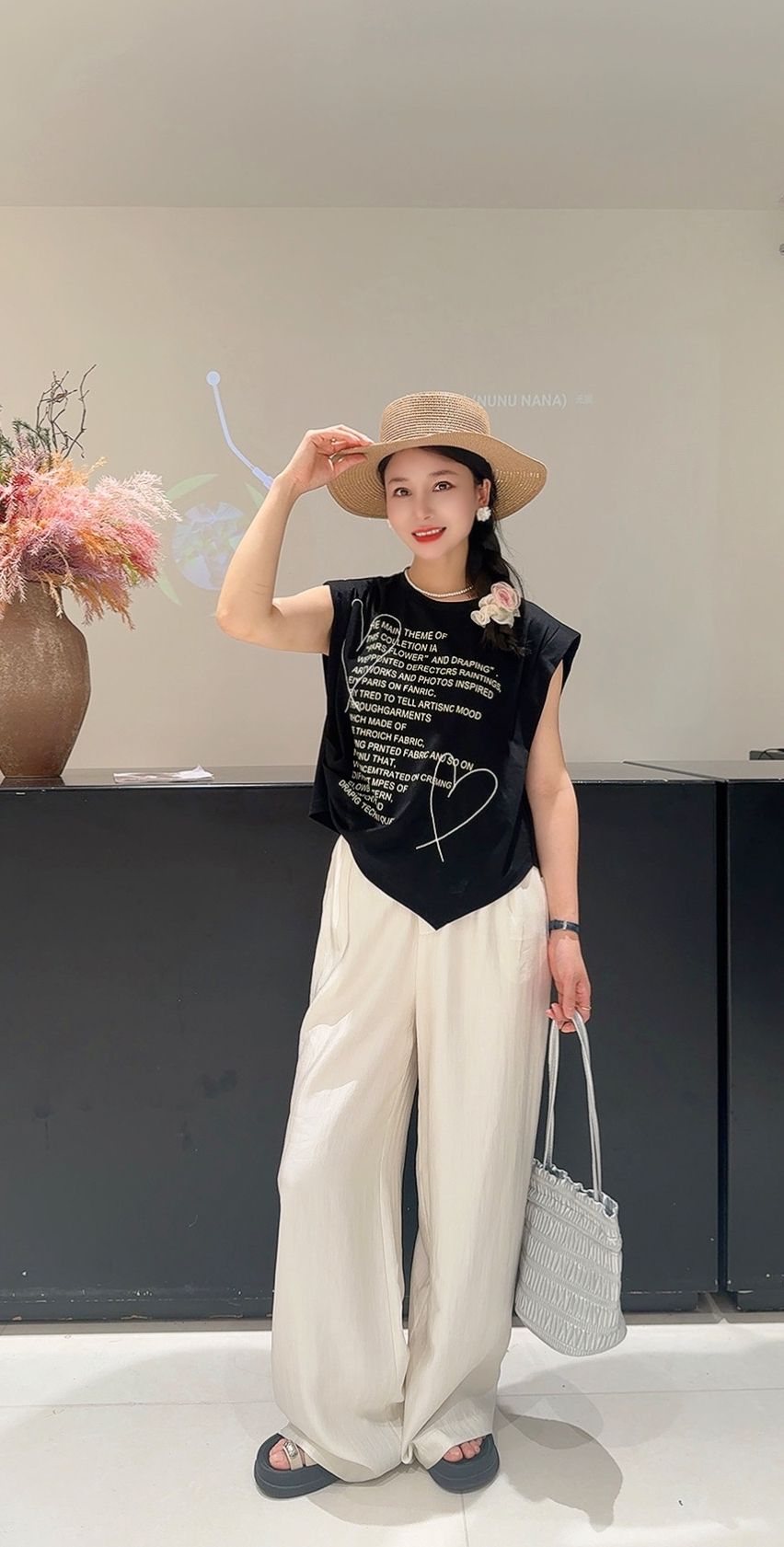 【四季青档口】飞燕 实体店高品质韩系新款女装 看准编号价格拍