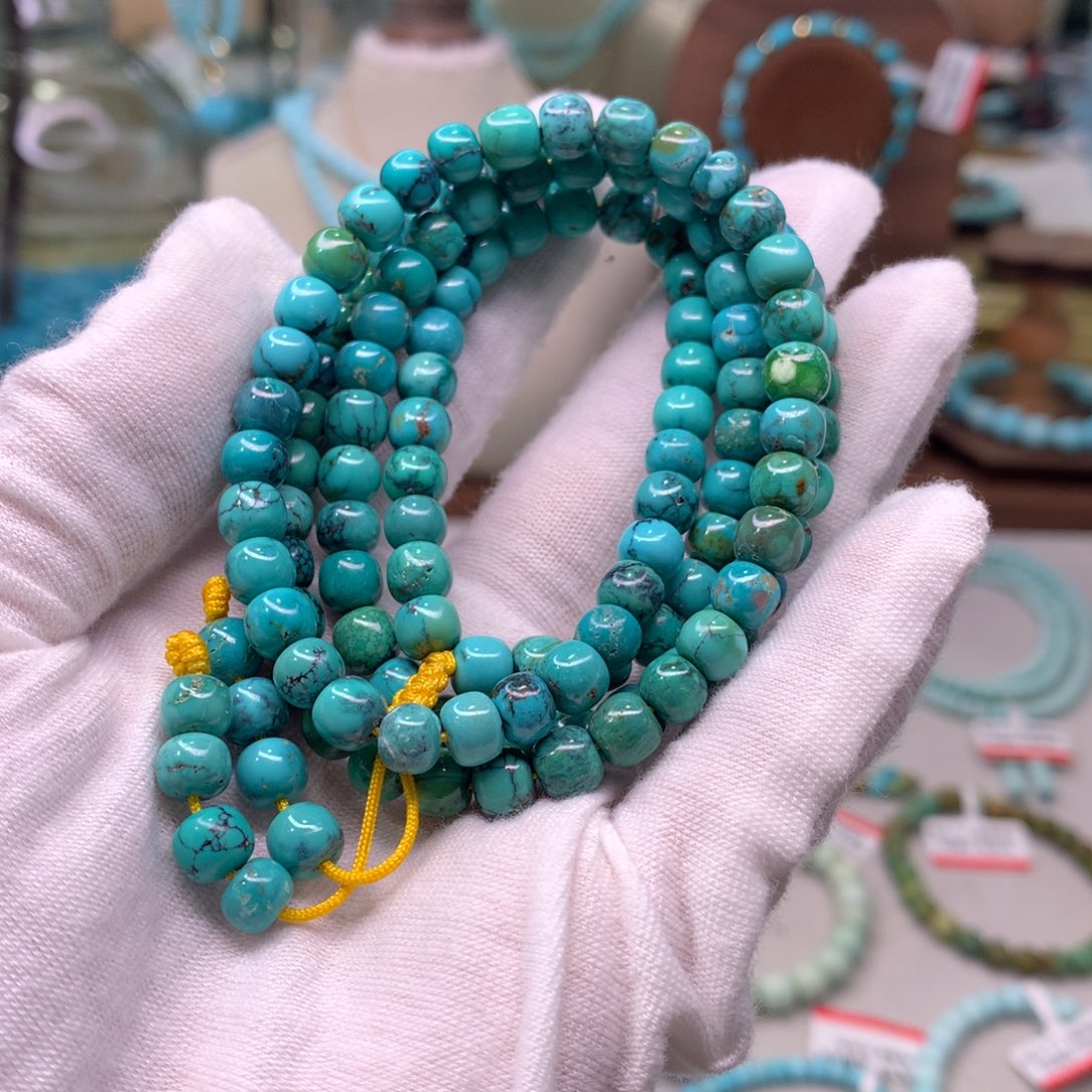 绿松石配饰未镶嵌