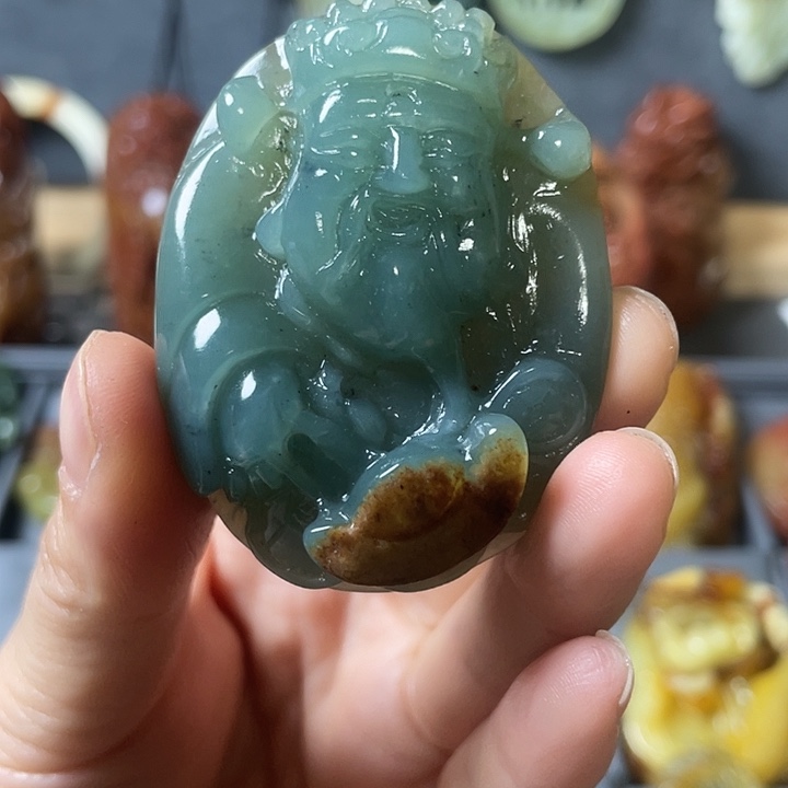 蛇纹石玉未镶嵌挂件