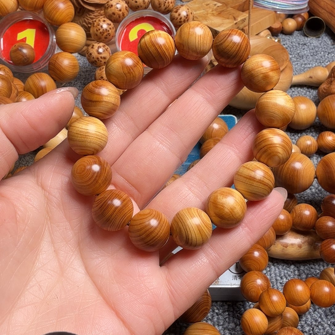柏木（崖柏）太行崖柏1.5红油微闪