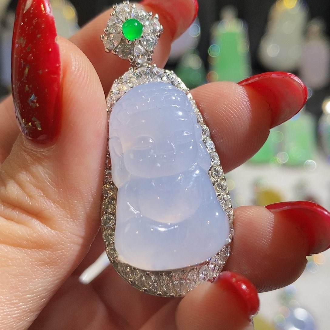 翡翠颈饰银S925镶嵌天然翡翠