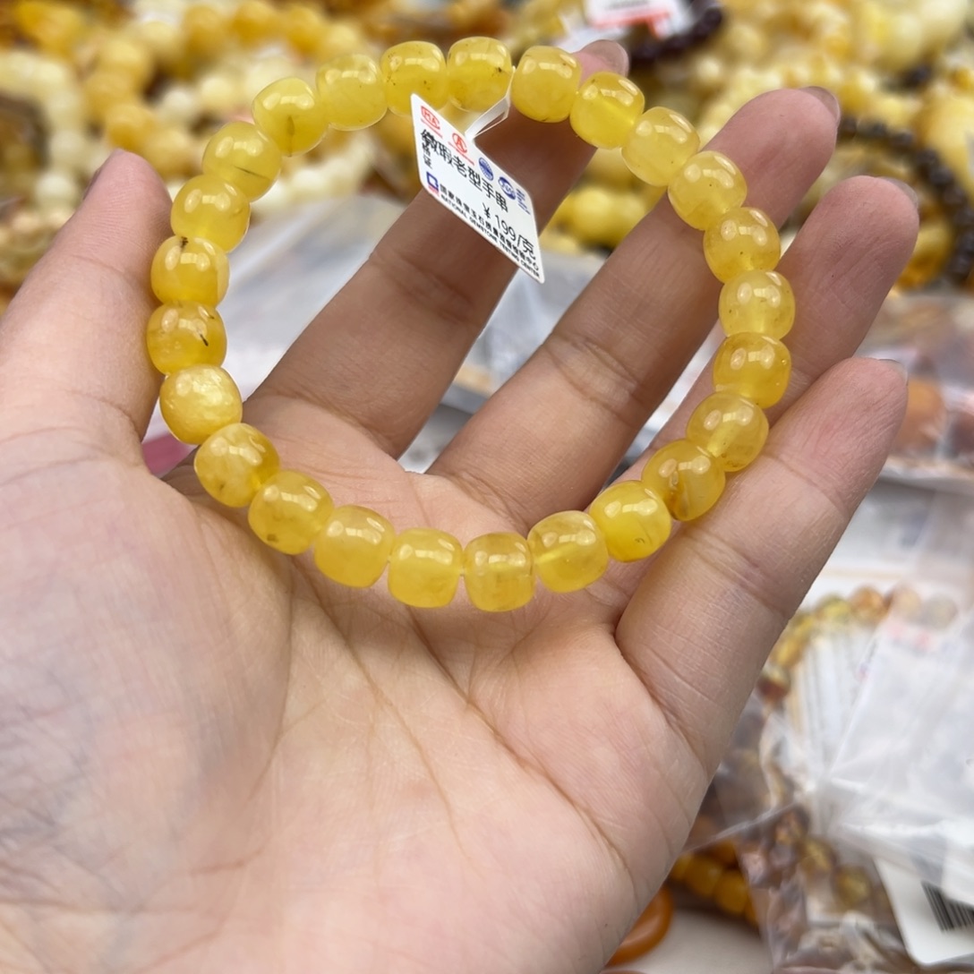 琥珀珠宝奇石未镶嵌