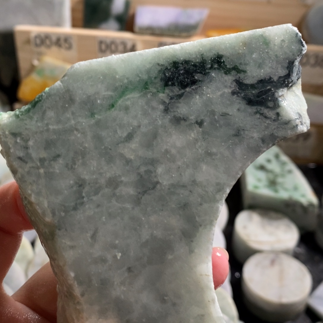 颈饰未镶嵌翡翠天然翡翠