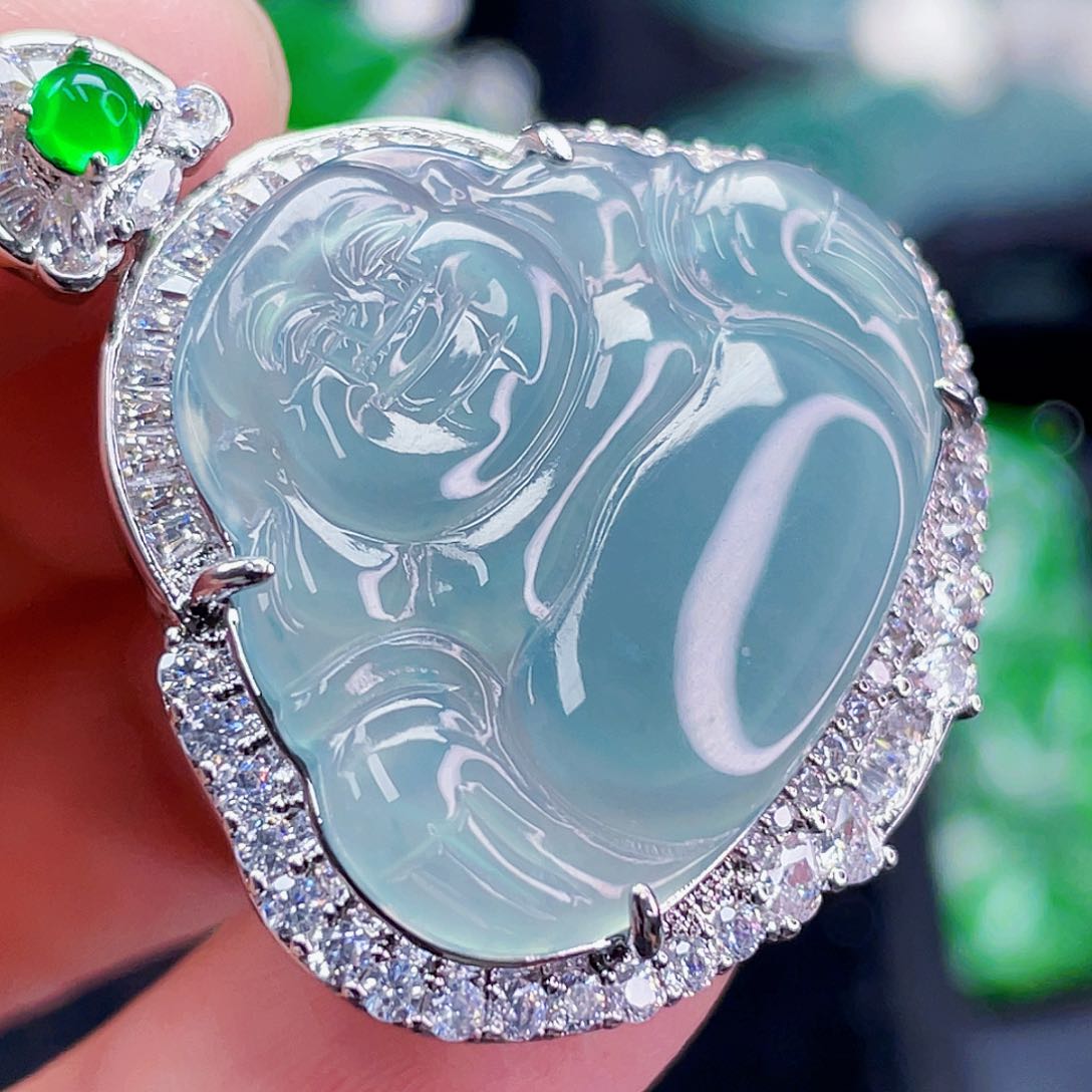 翡翠未镶嵌颈饰575