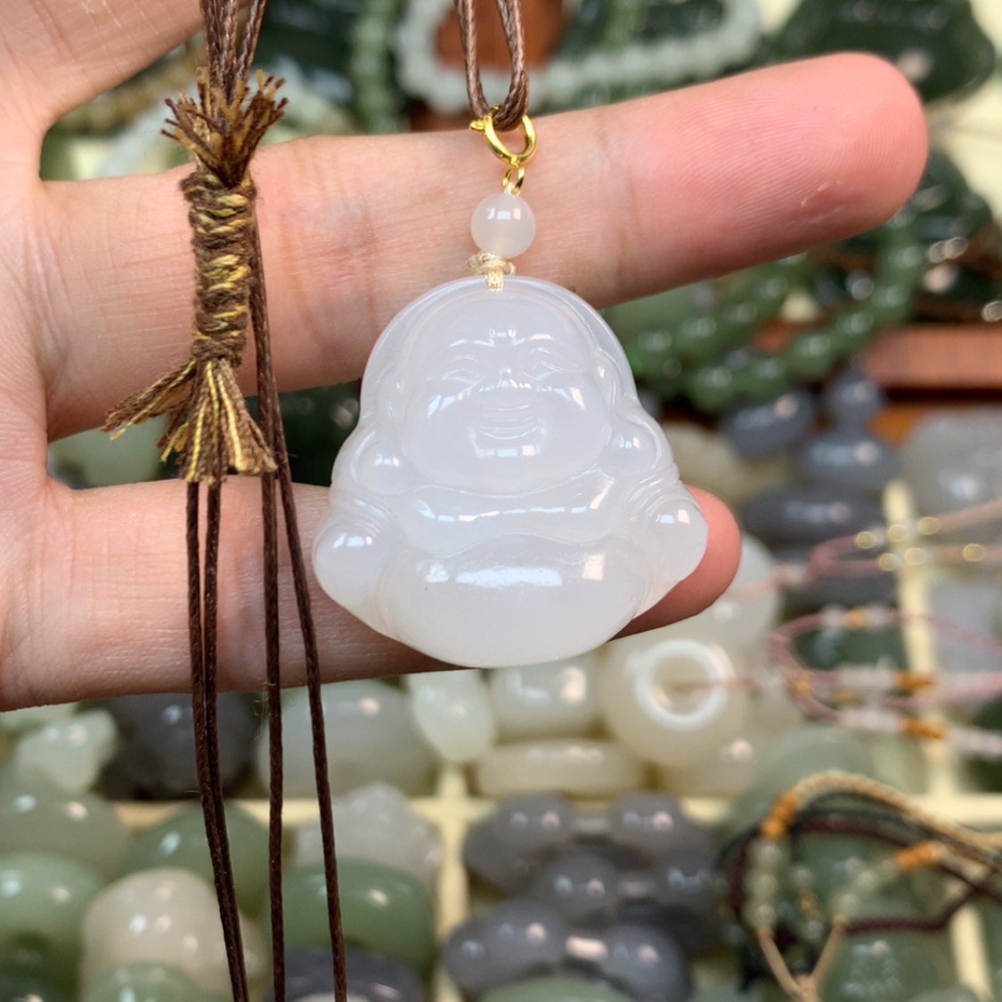 【闪购商品】颈饰未镶嵌和田玉