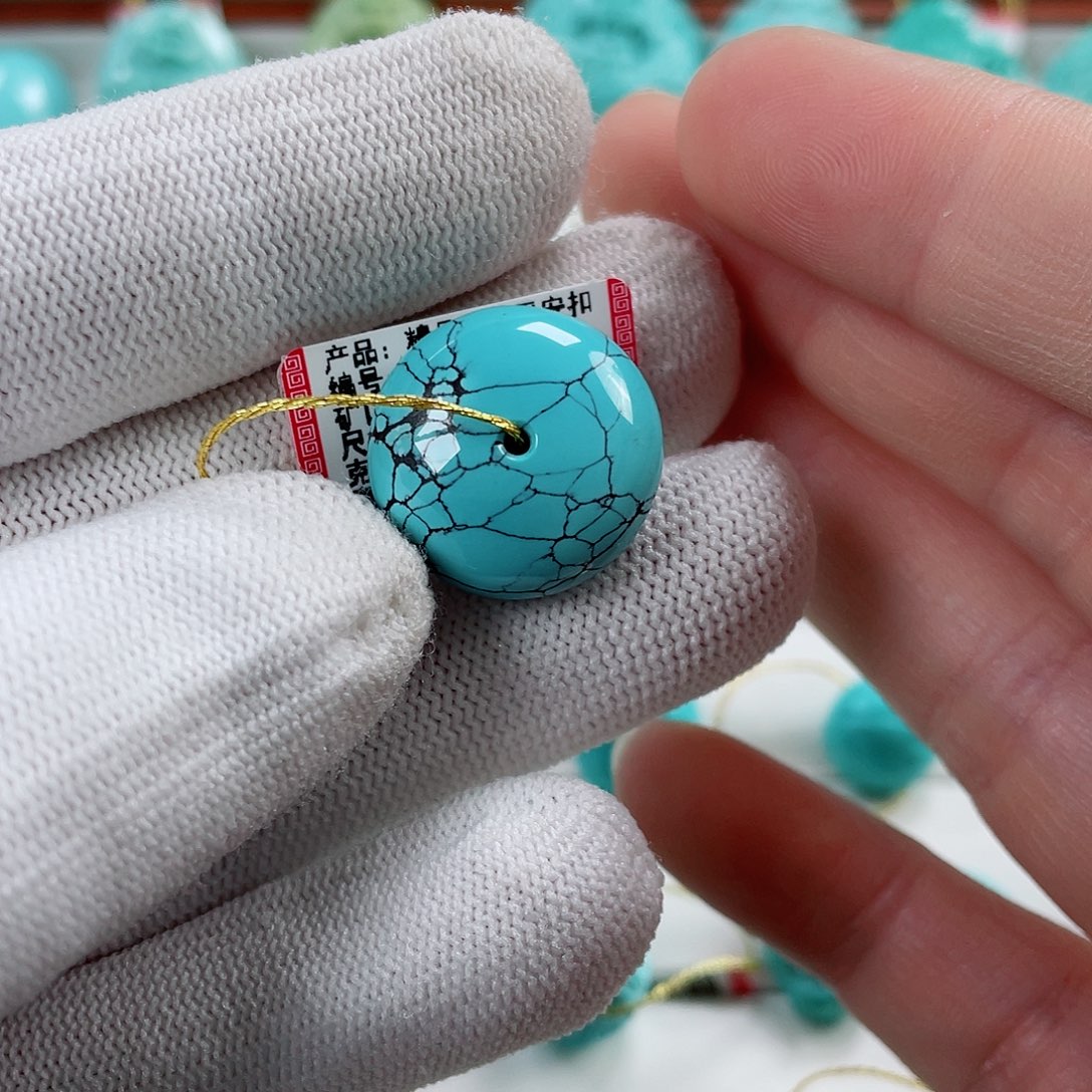 绿松石车挂未镶嵌