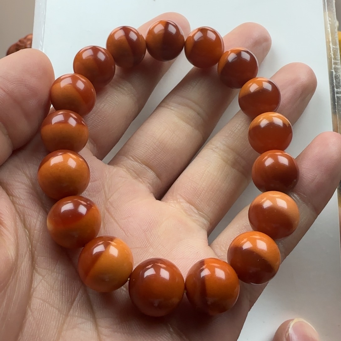 石英质玉颈饰未镶嵌纤**缕