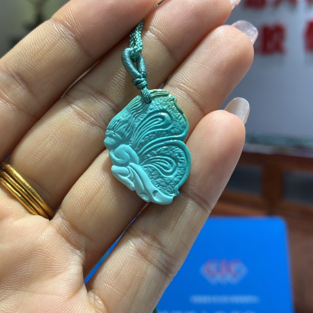 绿松石配饰未镶嵌