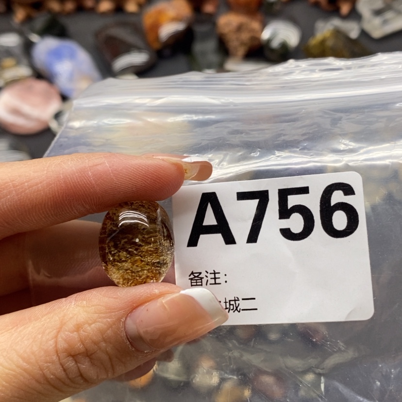 【闪购商品】水晶吊坠精品未镶嵌米*