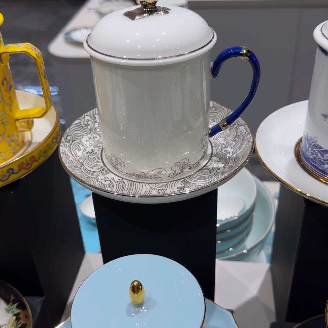 岁***_瓷福利盖杯直拍链接