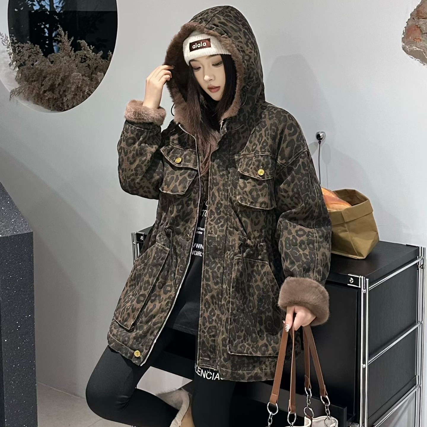 2025加绒加厚款森系女拉链牛仔外套单排扣连帽豹纹棉服