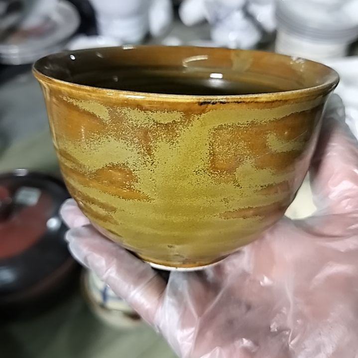 盘瓷片陶瓷杯盘壶碗都有