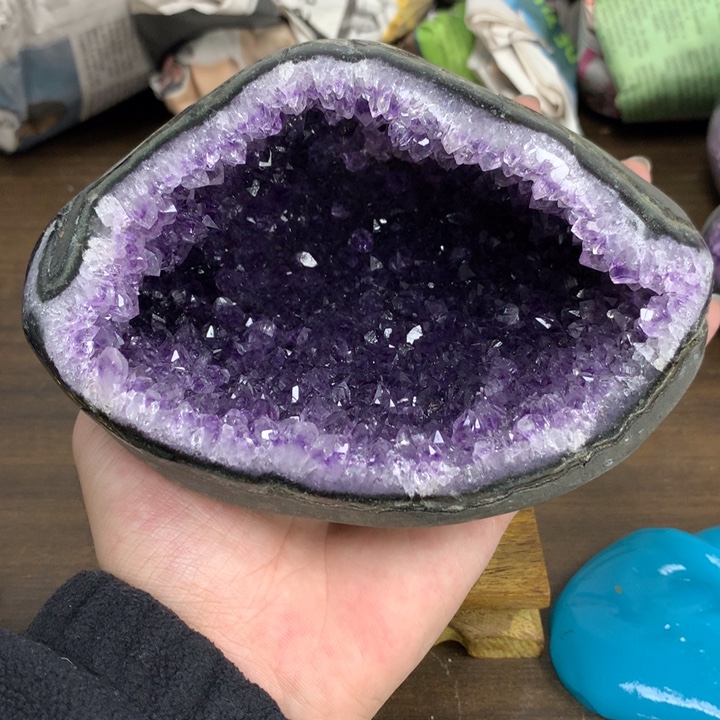 未镶嵌水晶大型摆件（非配饰）