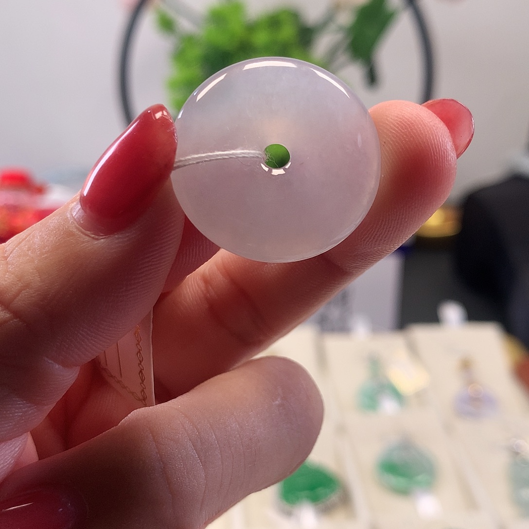 翡翠未镶嵌颈饰天然翡翠A货平安扣