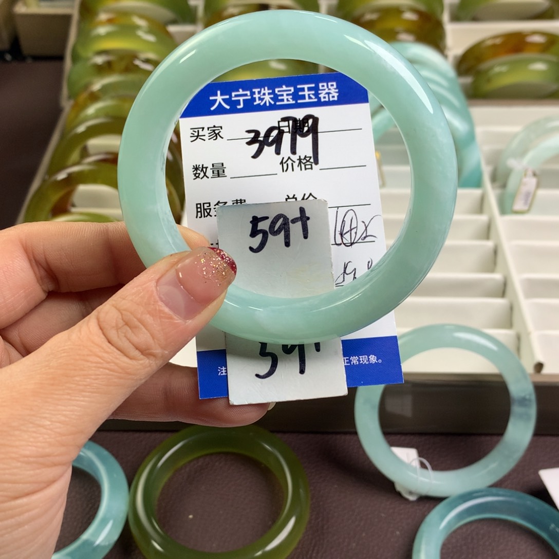 蛇纹石玉手镯未镶嵌3979
