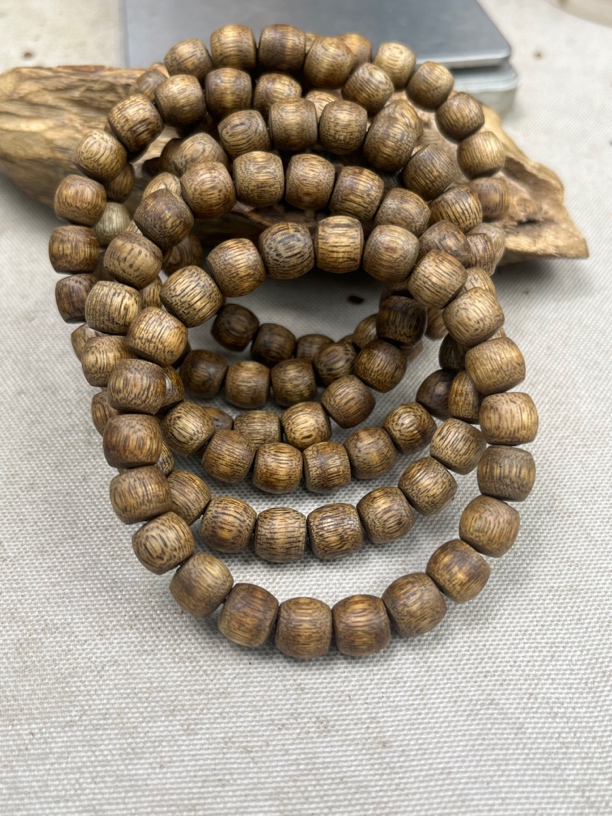 海南沉香老虫漏料鼓卡8宠粉多样性发一