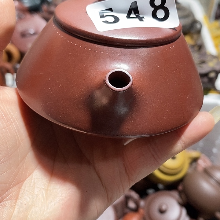 紫砂茶壶微瑕微笑