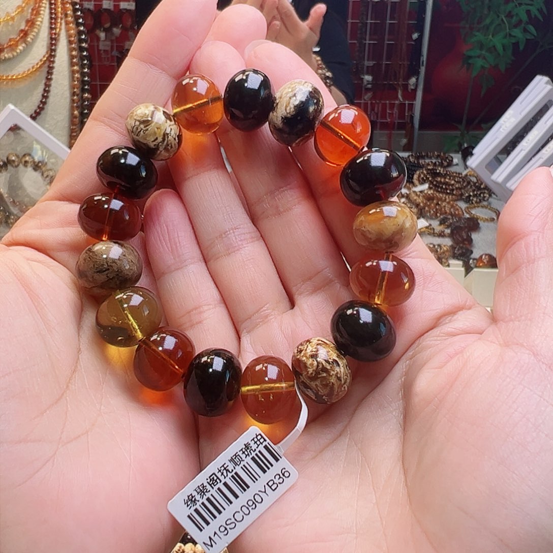 琥珀裸石未镶嵌用****4抚顺琥珀15多宝