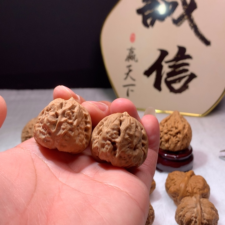 吊坠龙脊菩提全品蛤蟆