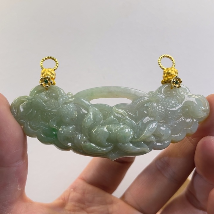 翡翠吊坠(赠链)未镶嵌代编织