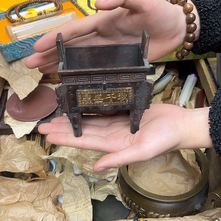 大叶紫檀（黑酸枝木类）