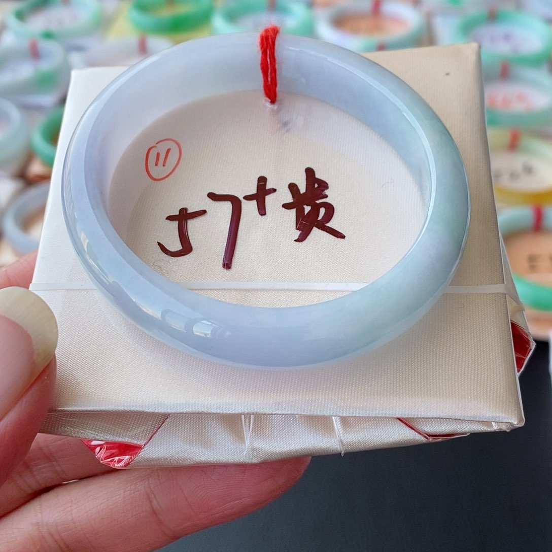 翡翠手镯未镶嵌11号链接