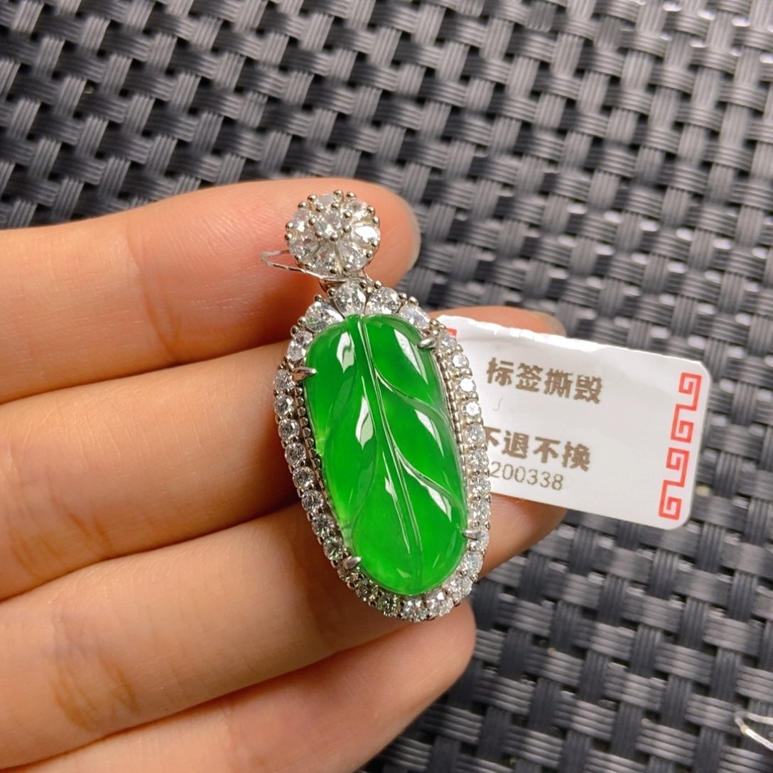 翡翠银S925镶嵌颈饰11111111