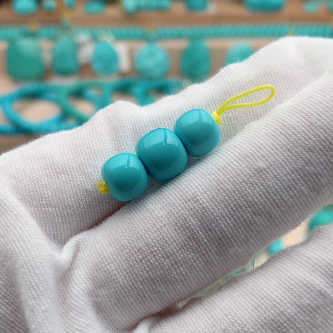 绿松石未镶嵌珠宝奇石8.2mm