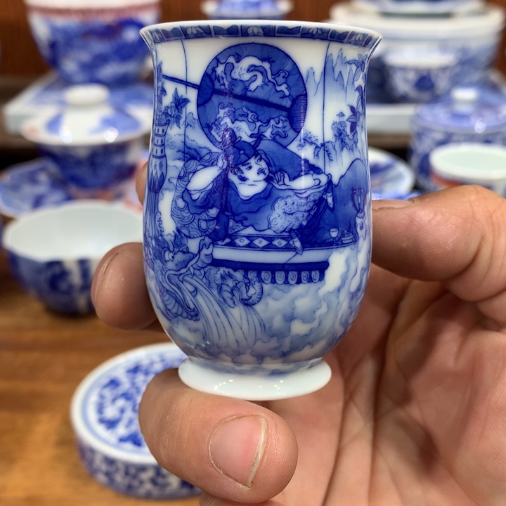 晓竹窑青花华清出浴