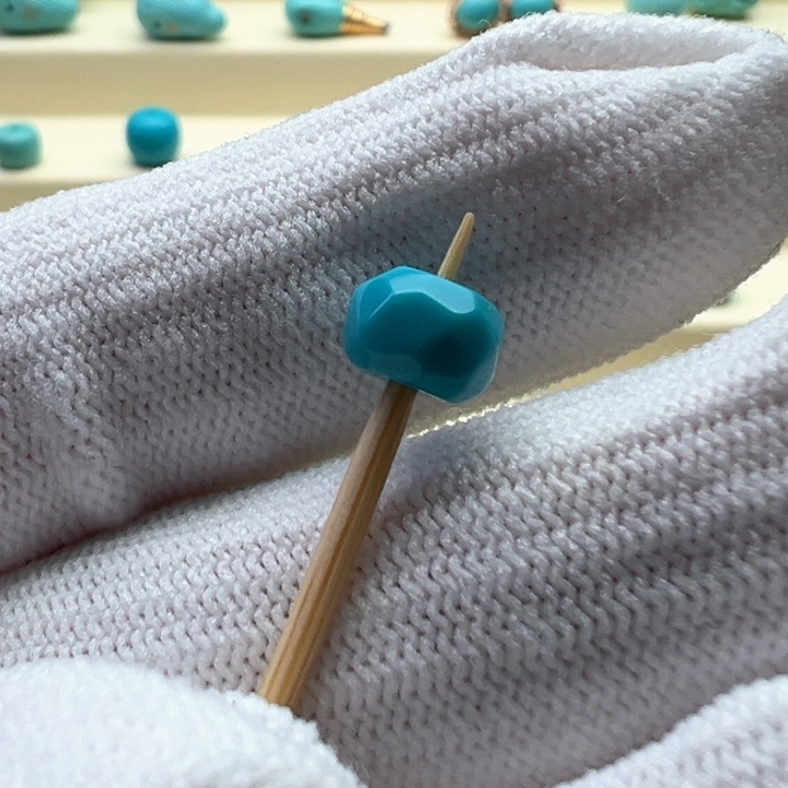 绿松石珠宝奇石未镶嵌7.4