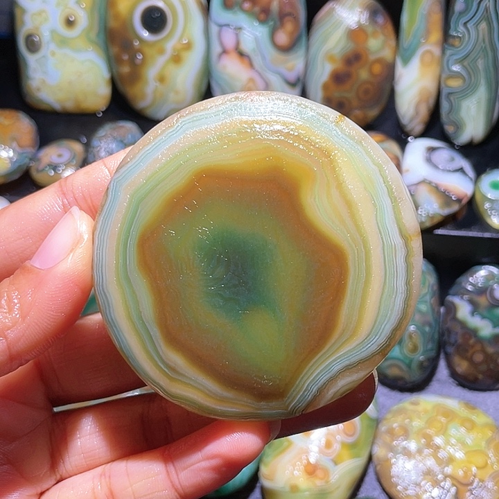 玛瑙/玉髓珠宝奇石未镶嵌