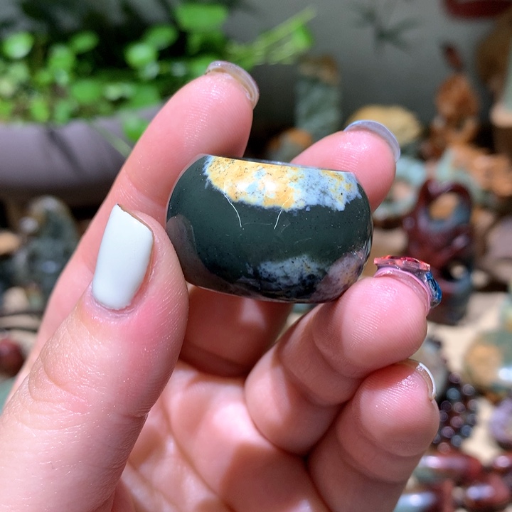 岫岩河磨玉（透闪石质玉）手把件未镶嵌