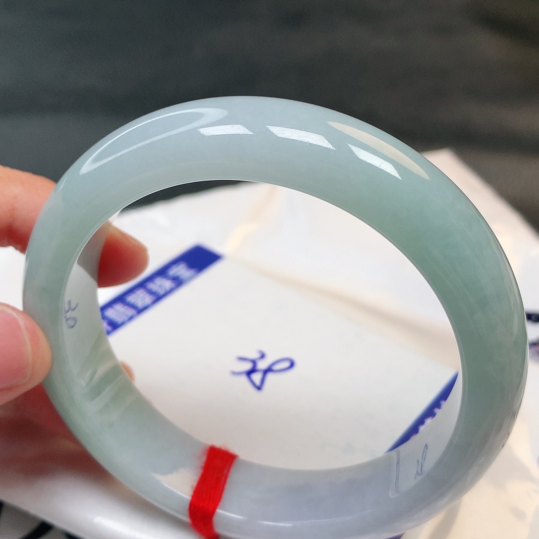 翡翠手镯未镶嵌38号