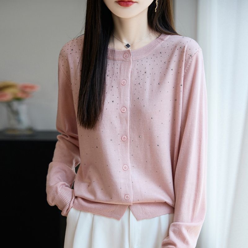 轻奢镶钻精纺羊毛开衫女圆领拼色假两件针织外套宽松打底毛衣外搭