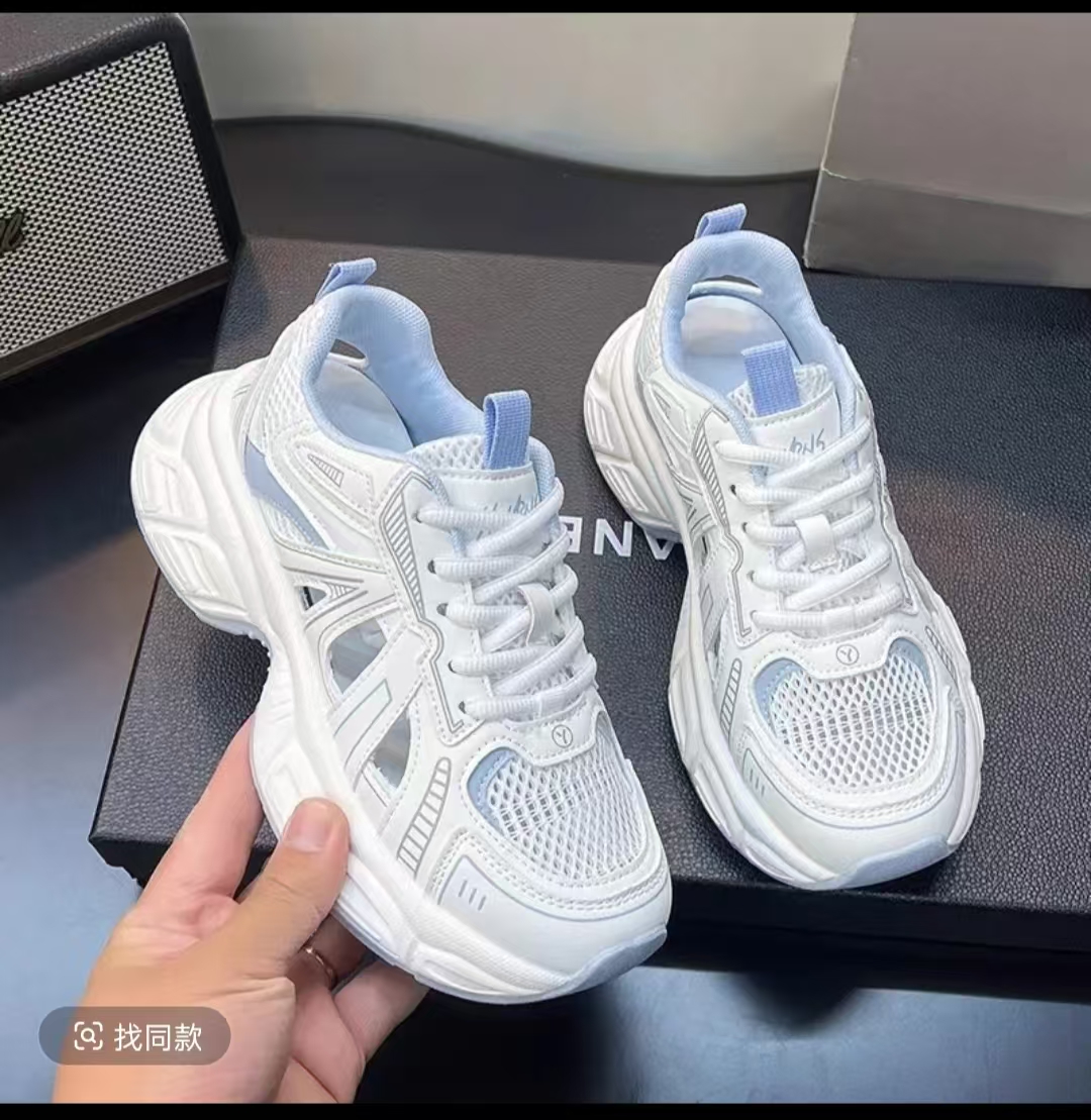 【现货现发】厚底轻便百搭时尚透气女鞋（非原图）